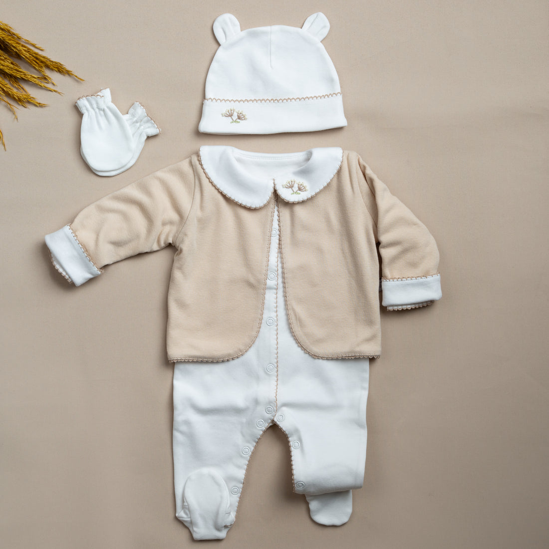 Elegant Bej Tığ İşi Süslemeli Hindiba El Nakışlı Hırkalı 6'lı Organik Hastane Çıkışı