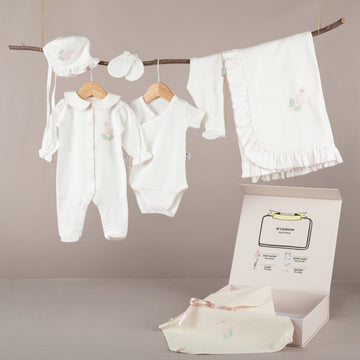 Nazenin Flamingo Nakışlı Pembe Tığ işi Süslemeli Kız Bebek 6'lı Organik Hastane Çıkışı